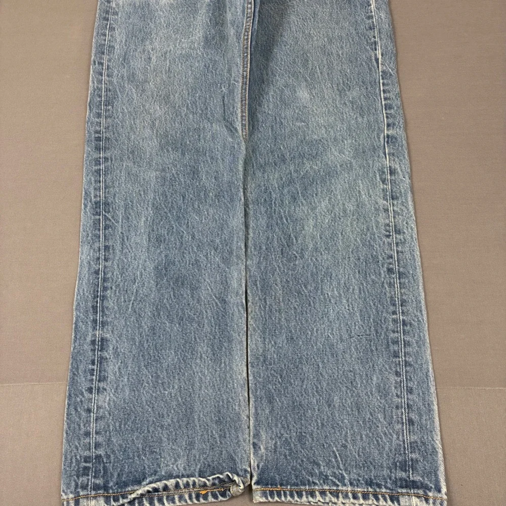 Vintage Y2K Levi's 501XX Denim Straight Jeans Men's Size 35x31 Medium Wash